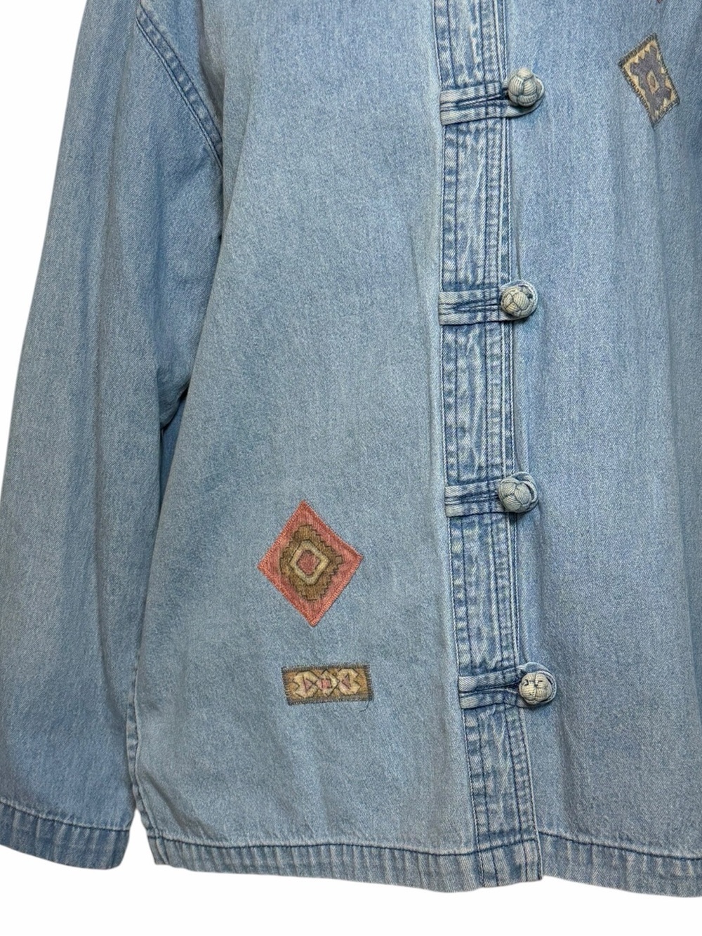 Vintage Women’s size medium denim jacket with embroidered accents western 90s - Picture 4 of 7